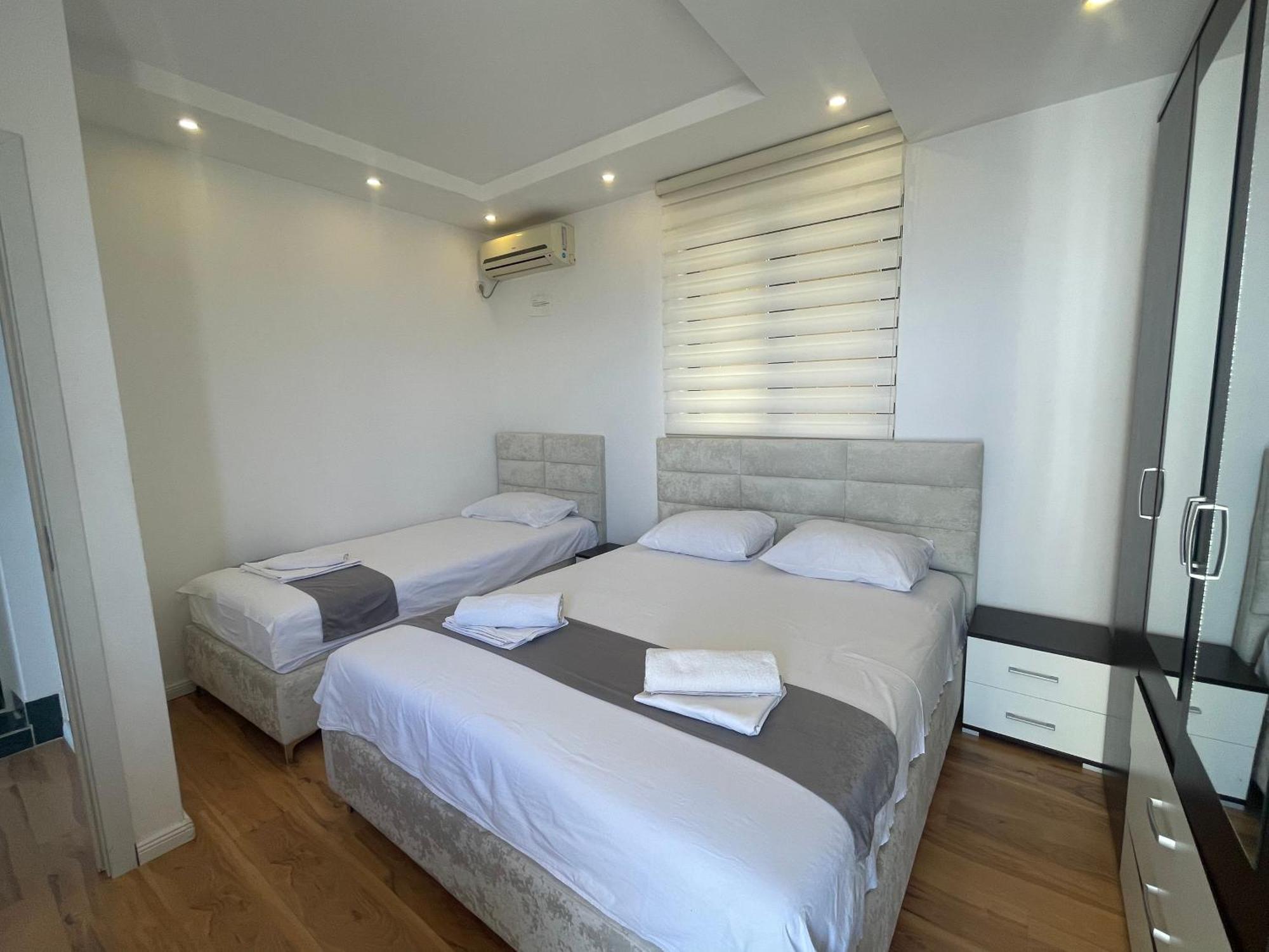 Days Inn Apartments 울친 외부 사진